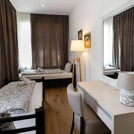 Triangle アパート