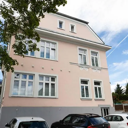 アパート Triangle