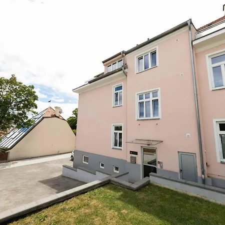 アパート Triangle Gießhübl