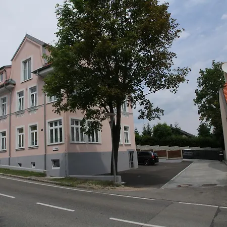 アパート Triangle *